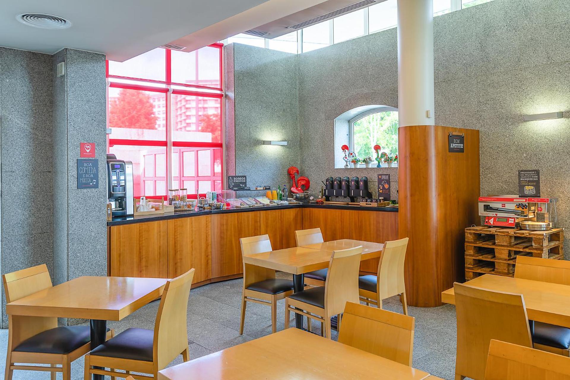 Hotel Ibis Guimaraes Ngoại thất bức ảnh