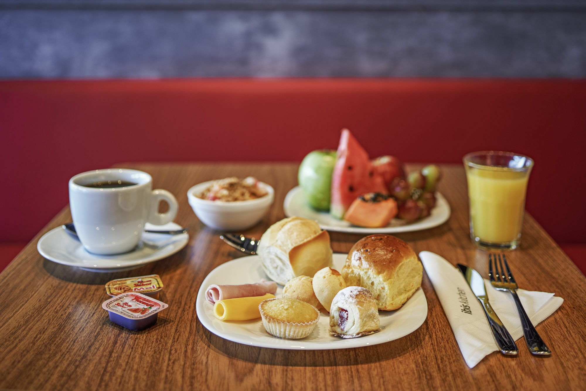 Hotel Ibis Guimaraes Ngoại thất bức ảnh